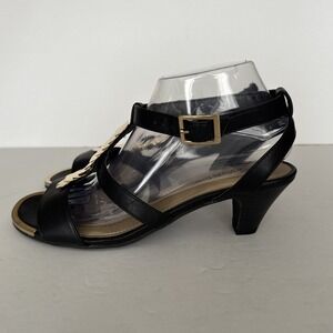 Comfortview‎ Sandals Women 8 WW  Black Gold Tone Accents Strappy Neutral Party